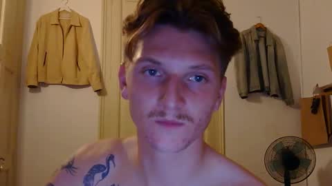 Snapshot of superhardxxxx chatting on October 22, 9:16 pm Ctrl My Body online show from October 22, 9:16 pm