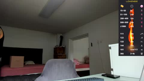 supermanboyxxl online show from April 21, 5:47 am