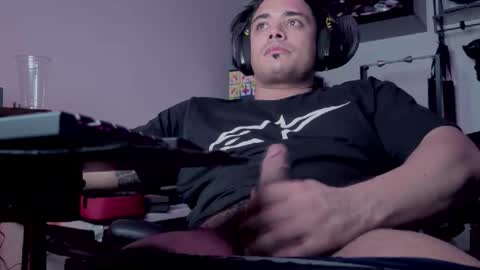 supertoaster69 online show from February 2, 7:05 am