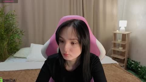 Annie online show from January 12, 1:34 am