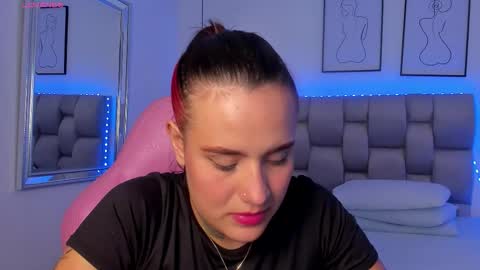 Susan online show from December 15, 9:44 pm