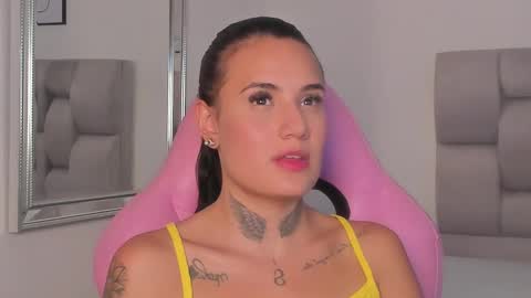 Susan online show from September 17, 8:12 pm