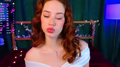 Stacy online show from November 28, 8:16 pm