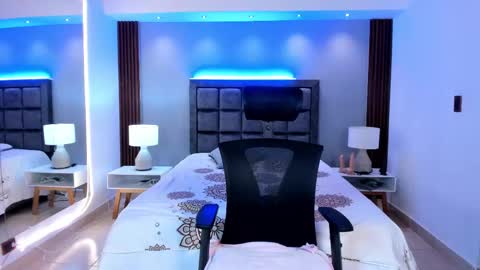 Susan  Everyday From 0530 to 1430 Col Time online show from September 19, 11:14 am