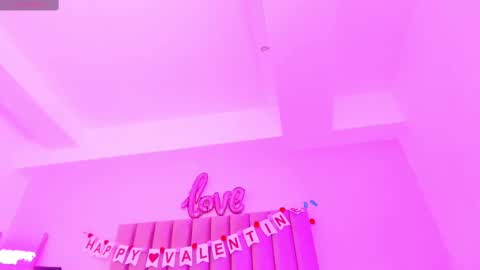 Snapshot of sussan_nicolle1 chatting on February 25, 3:20 pm Sussan Nicole  online show from February 25, 3:20 pm