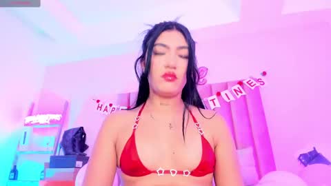 Snapshot of sussan_nicolle1 chatting on February 14, 1:08 pm Sussan Nicole  online show from February 14, 1:08 pm