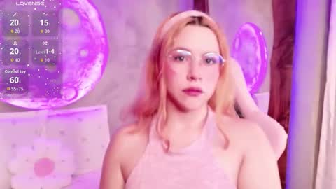 Sussie  online show from December 4, 10:04 am