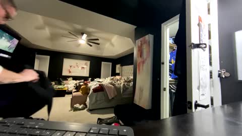 Snapshot of swapman47 chatting on December 30, 5:26 am Swapman47 online show from December 30, 5:26 am