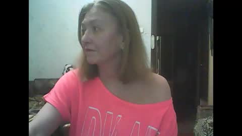 sweet4blonde67 online show from March 22, 4:33 pm