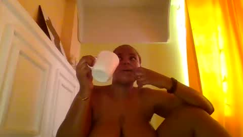 sweet52537 online show from September 17, 8:18 am