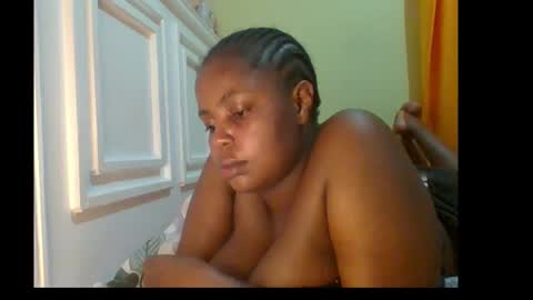 sweet52537 online show from November 20, 10:07 pm