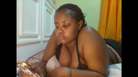 sweet52537 online show from October 26, 9:03 pm