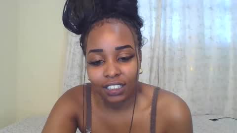 sweet69temptress online show from April 15, 3:15 pm