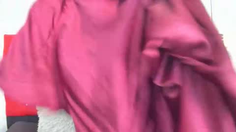 Carolina online show from February 19, 3:33 pm