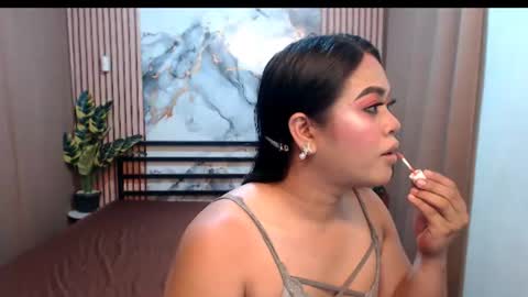sweet_ally08 online show from July 22, 8:33 pm