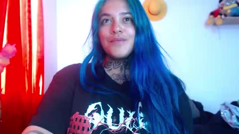 Bubbles online show from March 8, 9:52 pm