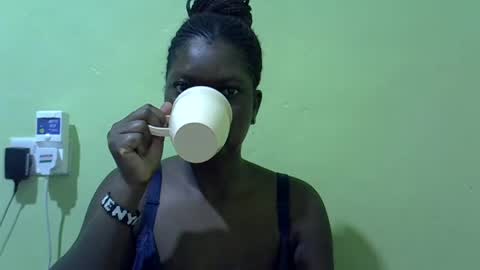 sweet_cherie1 online show from June 23, 7:16 am