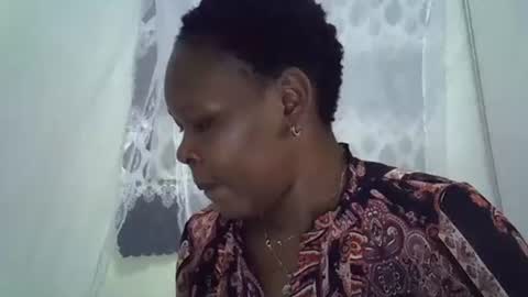 sweet_dori33 online show from April 6, 10:55 pm