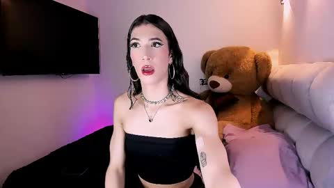 Sweet Fhalon online show from April 16, 9:42 am