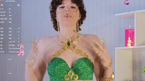 Amely online show from April 9, 2:23 pm