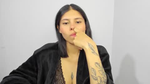 Hanna online show from January 27, 1:59 am