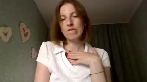 sweet_lilbunny online show from October 25, 5:02 pm