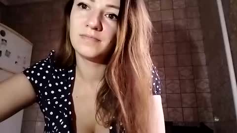 Anna online show from March 3, 6:04 am