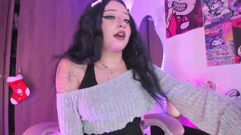 sweet_lilly_sweet online show from February 16, 1:36 am