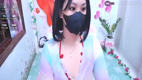 Lily online show from September 25, 10:50 pm