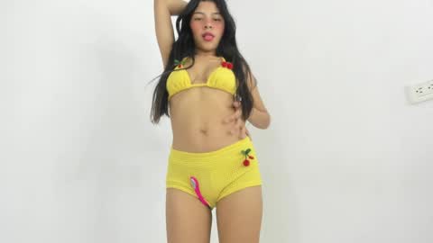 sweet_litle online show from June 2, 4:14 am