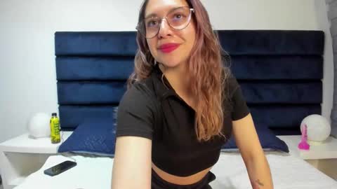 Melody online show from September 24, 3:24 am
