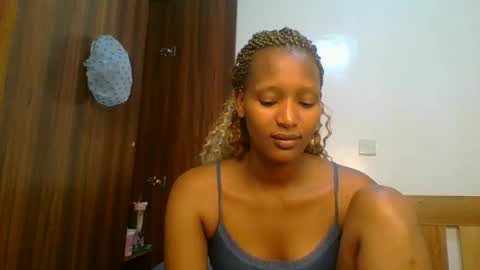 Linda online show from March 24, 4:57 pm