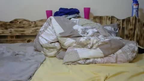 Linda online show from November 10, 2:47 am