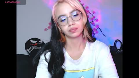sweet molly420 online show from August 3, 10:05 pm