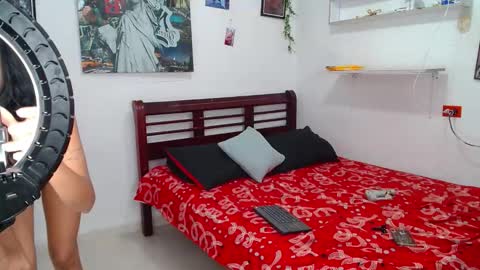 Snapshot of sweet_sex0 chatting on October 30, 2:23 am sweet sex0 online show from October 30, 2:23 am