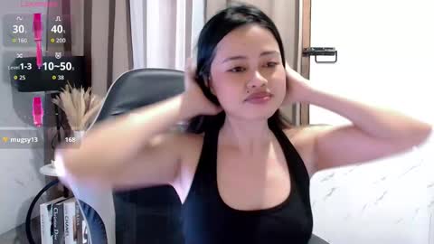 Leah online show from October 2, 11:58 pm