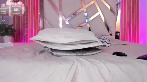 tamy  online show from September 19, 8:01 pm