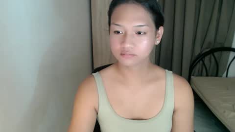 tenshi online show from April 18, 1:24 pm