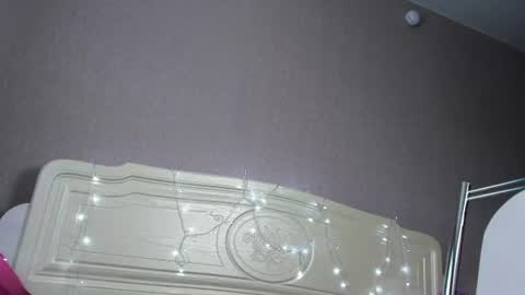 Carolina Lu online show from June 27, 6:08 am