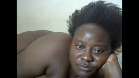 Snapshot of sweetblacklady chatting on January 1, 2:20 pm MELVIN online show from January 1, 2:20 pm