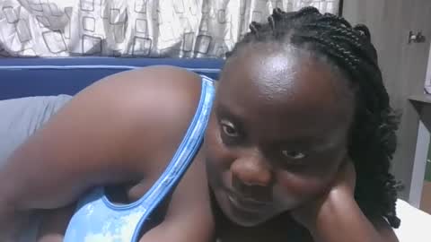 Snapshot of sweetblacklady chatting on October 8, 7:09 pm MELVIN online show from October 8, 7:09 pm