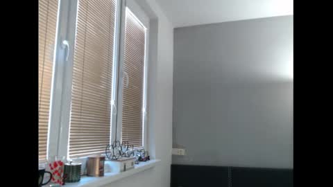 Sweetboobs85h online show from January 19, 10:47 am