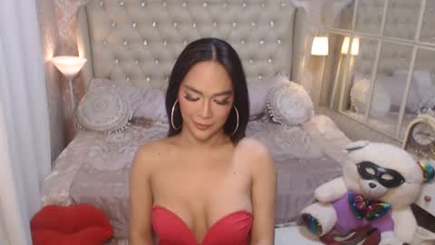 Carla online show from December 8, 3:18 am