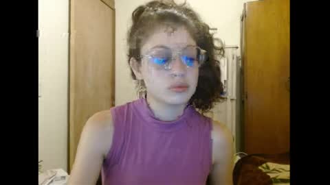 sweetcalm_ online show from April 9, 4:05 am