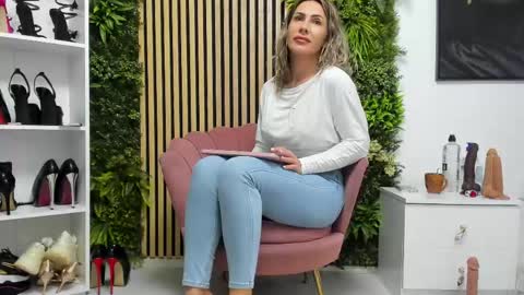 Cherry online show from June 4, 6:08 am