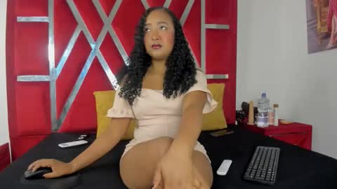 Sweet Desire online show from April 10, 9:19 pm