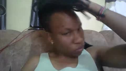 sweetdiva2012 online show from November 14, 9:33 am