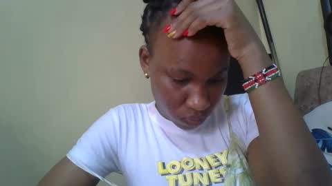 sweetdiva2012 online show from October 26, 7:20 am