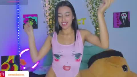 Sweet  online show from July 9, 5:33 am