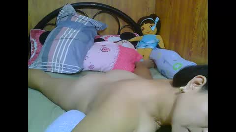 sweeteyes69xx online show from March 8, 2:37 am